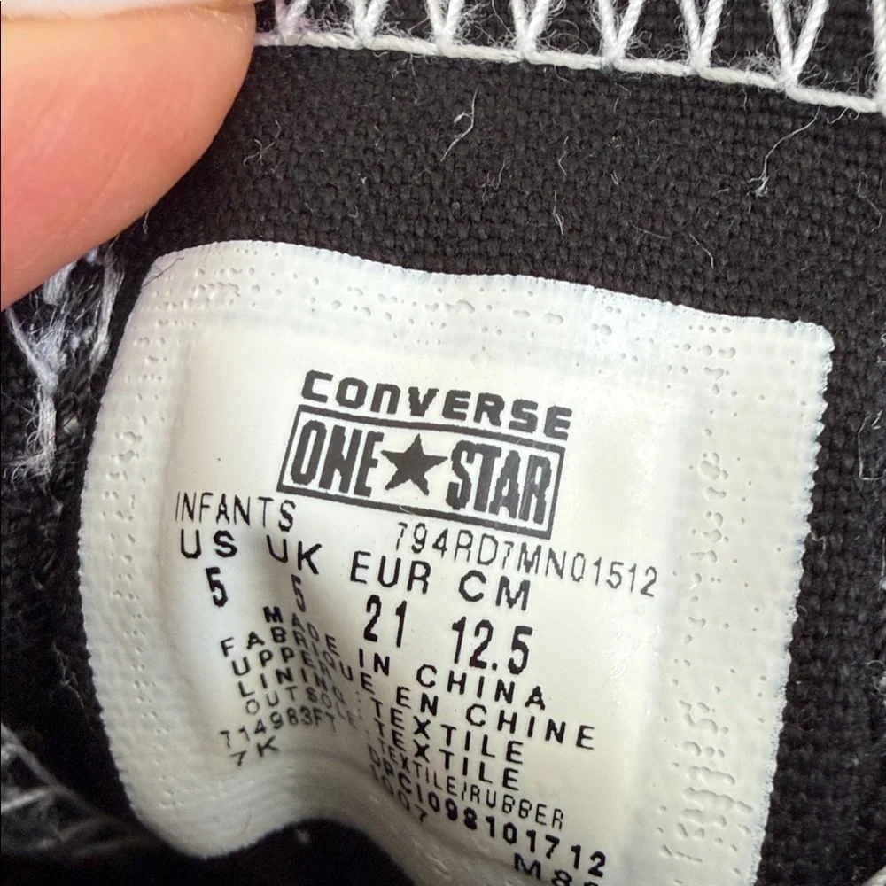 Converse Kids Sneakers with Flame Design - Black and Orange size 5